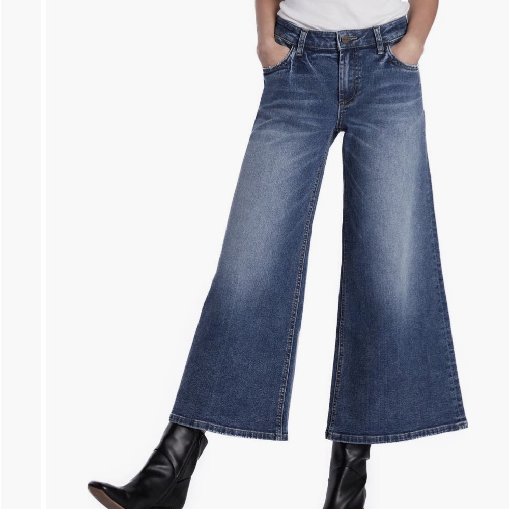 Hint of Blu Wide-Leg Blue Jeans size 30